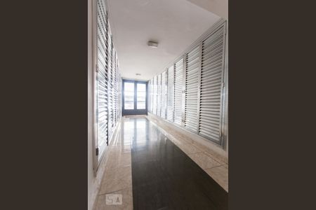 Apartamento à venda com 40m², 1 quarto e sem vagaHall