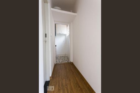 Apartamento à venda com 40m², 1 quarto e sem vagaCorredor