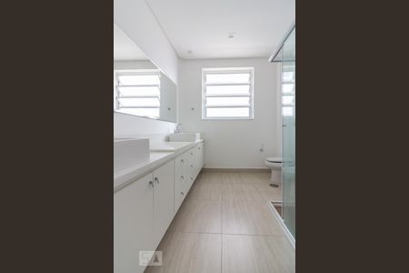 Banheiro 2 de apartamento para alugar com 3 quartos, 170m² em Santa Cecília, São Paulo