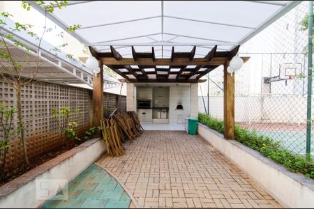 Apartamento para alugar com 133m², 3 quartos e 2 vagas Apartamento para alugar com 133m², 3 quartos e 2 vagasDependências do prédio - churrasqueira