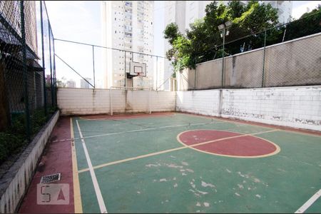 Apartamento para alugar com 133m², 3 quartos e 2 vagas Apartamento para alugar com 133m², 3 quartos e 2 vagasDependências do prédio - quadra