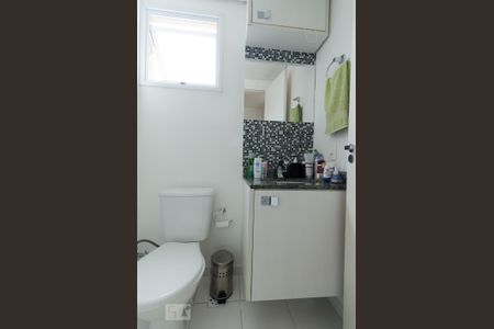 Apartamento para alugar com 133m², 3 quartos e 2 vagas Apartamento para alugar com 133m², 3 quartos e 2 vagasSuíte