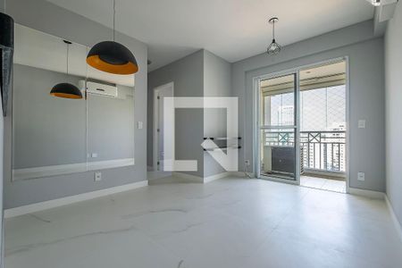 Sala de apartamento para alugar com 2 quartos, 46m² em Pinheiros, São Paulo