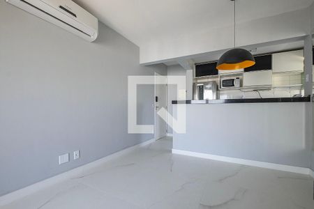 Sala de apartamento para alugar com 2 quartos, 46m² em Pinheiros, São Paulo