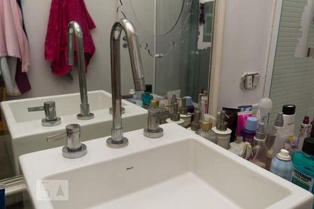 Apartamento à venda com 235m², 3 quartos e 1 vagaDetalhe do Banheiro