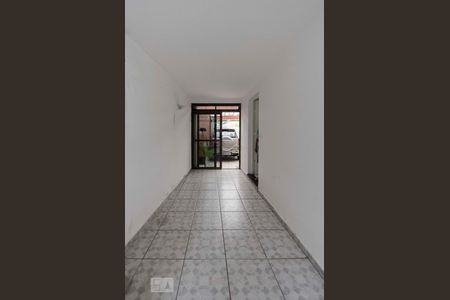 Casa para alugar com 100m², 3 quartos e 2 vagasQuintal