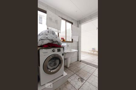 Casa para alugar com 100m², 3 quartos e 2 vagasLavanderia 2