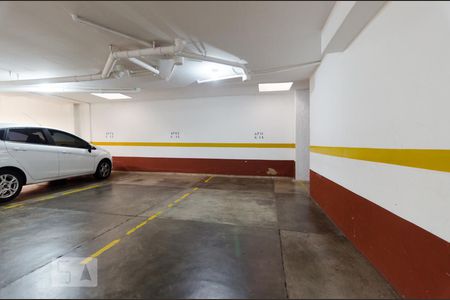 Garagem de apartamento para alugar com 1 quarto, 40m² em Cambuí, Campinas