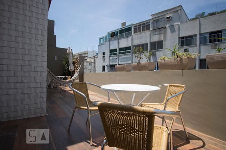 Apartamento à venda com 350m², 4 quartos e 2 vagasVaranda fundos