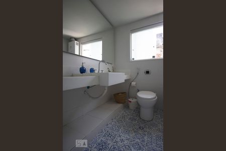 Apartamento à venda com 350m², 4 quartos e 2 vagasBanheiro 2