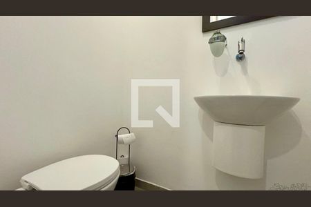 Lavabo de apartamento para alugar com 2 quartos, 84m² em Jardim Paulista, São Paulo