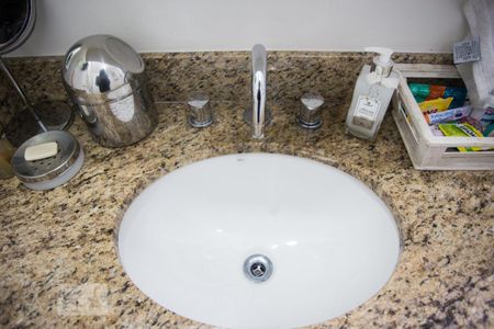 Apartamento à venda com 85m², 1 quarto e 2 vagas Apartamento à venda com 85m², 1 quarto e 2 vagasBanheiro Suíte