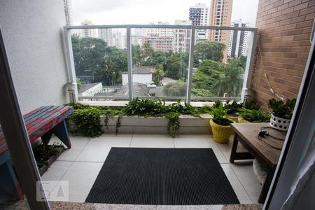 Sacada de apartamento à venda com 1 quarto, 85m² em Vila Pompéia, São Paulo