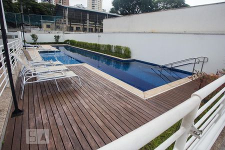Apartamento à venda com 85m², 1 quarto e 2 vagas Apartamento à venda com 85m², 1 quarto e 2 vagasPiscina