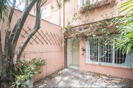 Casa à venda com 194m², 3 quartos e sem vagaGaragem