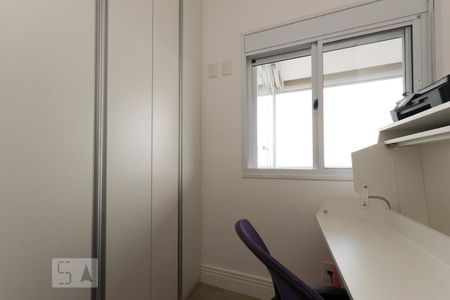 Apartamento à venda com 71m², 2 quartos e 1 vagaQuarto