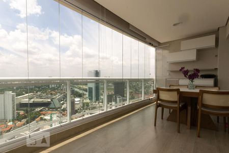 Apartamento à venda com 71m², 2 quartos e 1 vagaVaranda