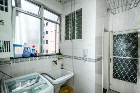 Apartamento à venda com 140m², 3 quartos e 1 vaga Apartamento à venda com 140m², 3 quartos e 1 vagaÁrea de Serviço