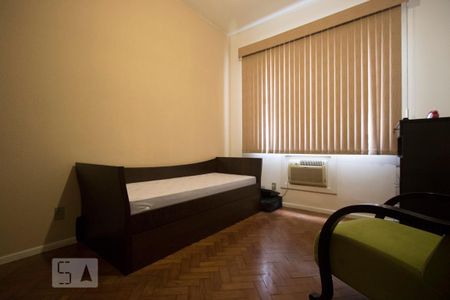 Apartamento à venda com 140m², 3 quartos e 1 vaga Apartamento à venda com 140m², 3 quartos e 1 vagaQuarto 1