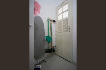 Apartamento à venda com 140m², 3 quartos e 1 vaga Apartamento à venda com 140m², 3 quartos e 1 vagaQuarto de serviço