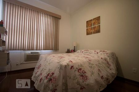 Apartamento à venda com 140m², 3 quartos e 1 vaga Apartamento à venda com 140m², 3 quartos e 1 vagaSuíte
