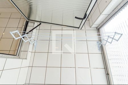 Apartamento à venda com 43m², 1 quarto e 1 vaga Apartamento à venda com 43m², 1 quarto e 1 vagaÁrea de Serviço