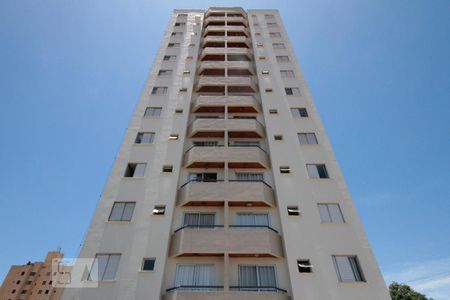 Apartamento à venda com 62m², 2 quartos e 1 vagaFachada
