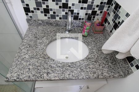 Apartamento para alugar com 64m², 3 quartos e 1 vagaDetalhe banheiro da suíte 