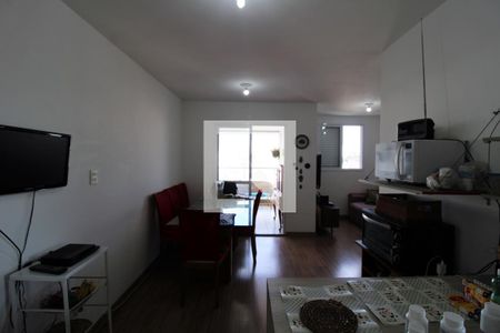 Sala  de apartamento para alugar com 3 quartos, 64m² em Barra Funda, São Paulo