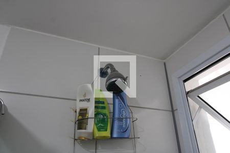 Apartamento para alugar com 64m², 3 quartos e 1 vagaDetalhe banheiro social 