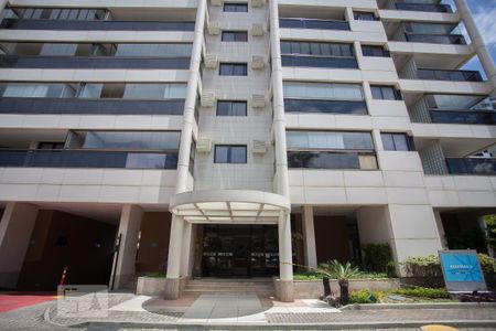 Apartamento para alugar com 130m², 3 quartos e 2 vagasFachada
