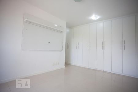 Apartamento para alugar com 130m², 3 quartos e 2 vagasQuarto 3