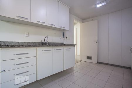 Apartamento para alugar com 130m², 3 quartos e 2 vagasCozinha