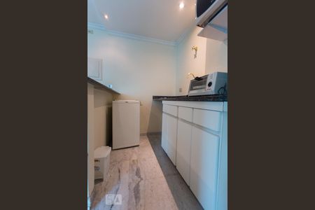 Cozinha de apartamento para alugar com 1 quarto, 34m² em Jardim Paulista, São Paulo