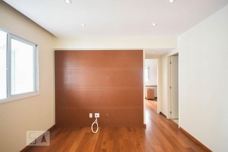 Sala de Tv de apartamento à venda com 2 quartos, 69m² em Vila Andrade, São Paulo
