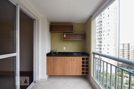 Varanda de apartamento à venda com 2 quartos, 69m² em Vila Andrade, São Paulo