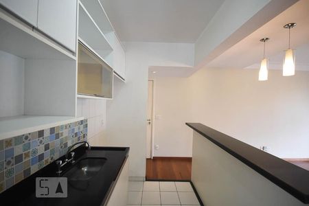Apartamento à venda com 69m², 2 quartos e 2 vagasCozinha