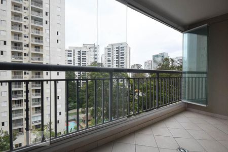 Varanda de apartamento à venda com 2 quartos, 69m² em Vila Andrade, São Paulo