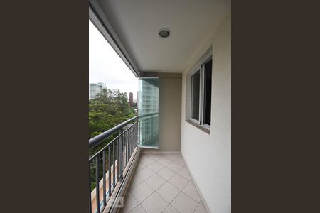 Varanda de apartamento à venda com 2 quartos, 69m² em Vila Andrade, São Paulo