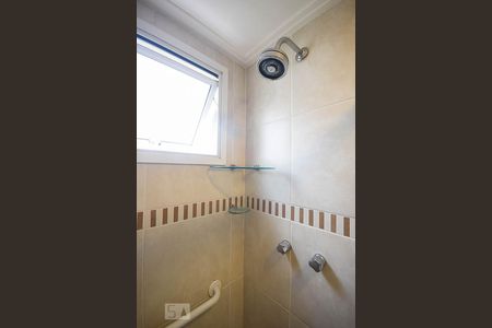 Apartamento à venda com 69m², 2 quartos e 2 vagasDetalhe do Banheiro Suíte