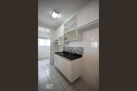 Apartamento à venda com 69m², 2 quartos e 2 vagasCozinha