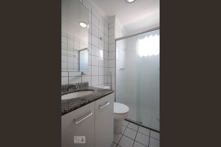 Apartamento para alugar com 60m², 2 quartos e 2 vagasBanheiro da Suíte