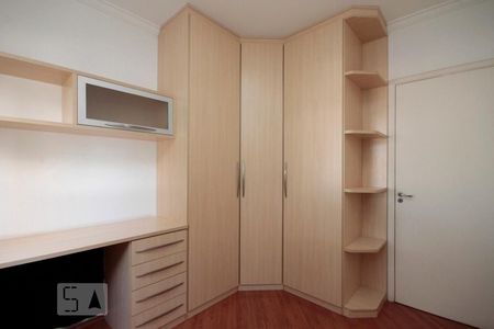 Quarto de apartamento para alugar com 2 quartos, 60m² em Vila Lúcia, São Paulo