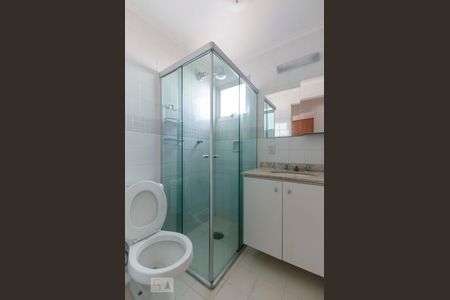 Banheiro de apartamento à venda com 1 quarto, 45m² em Perdizes, São Paulo