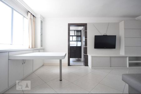 sala de apartamento para alugar com 2 quartos, 70m² em Jardim Brasil (zona Sul), São Paulo