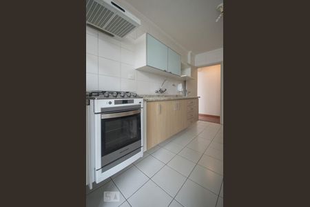 Apartamento para alugar com 108m², 2 quartos e 1 vaga Apartamento para alugar com 108m², 2 quartos e 1 vagaCozinha