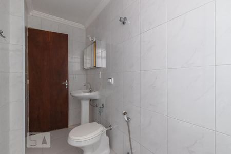Banheiro de apartamento à venda com 1 quarto, 58m² em Centro, Campinas