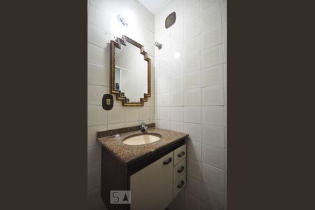 Detalhe do banheiro de apartamento para alugar com 2 quartos, 58m² em Jardim das Vertentes, São Paulo