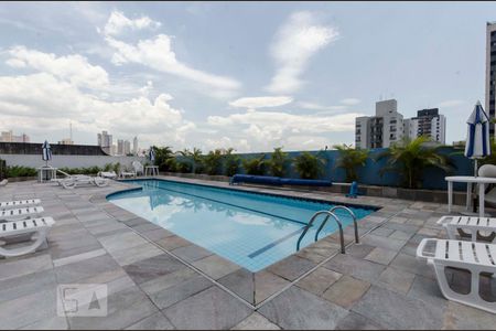 Apartamento para alugar com 53m², 2 quartos e 2 vagasPiscina