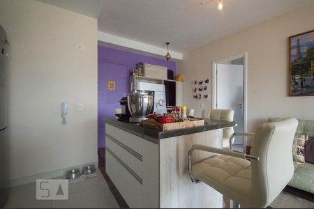 Cozinha/Sala de apartamento para alugar com 1 quarto, 49m² em Vila Cordeiro, São Paulo